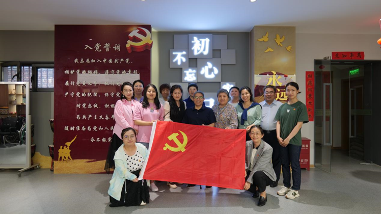 迎“七一”主题党日活动